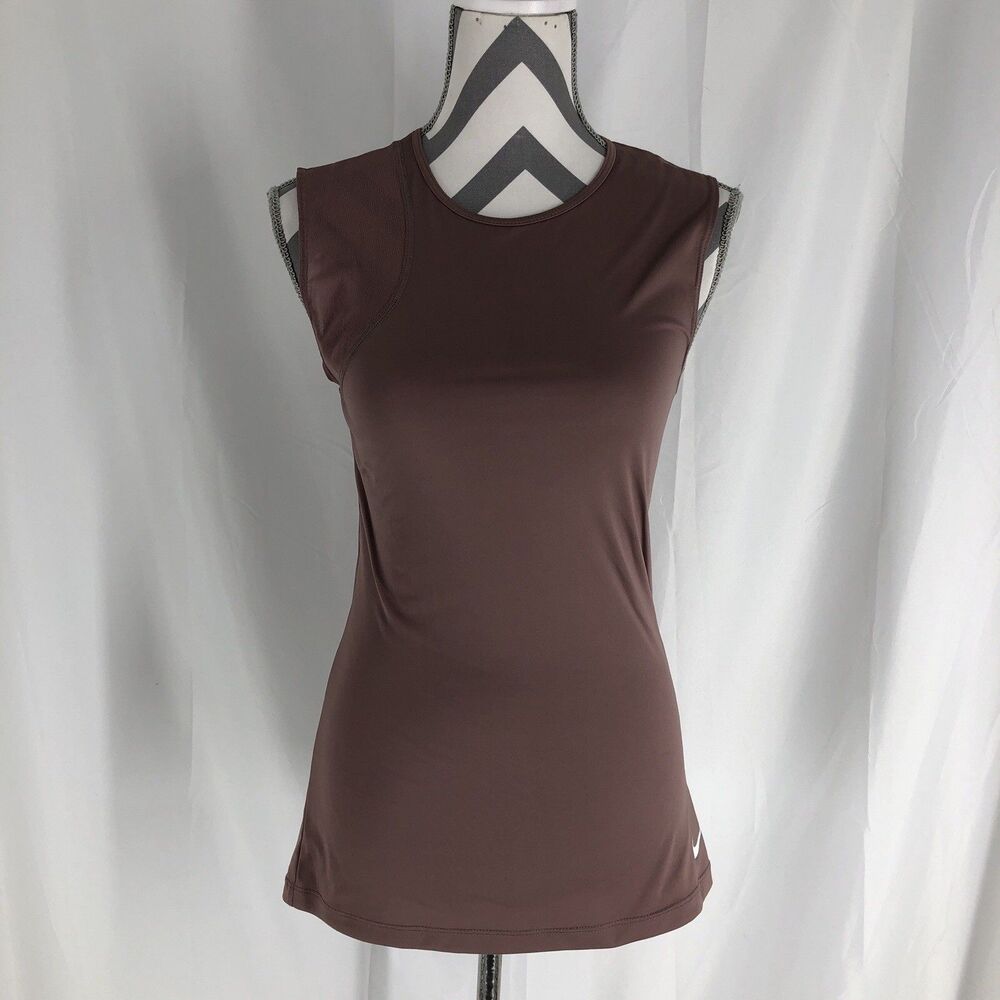 NIKE Dri-FIT Sleeveless Tank Top Small Athletic Gym Workout Fitted